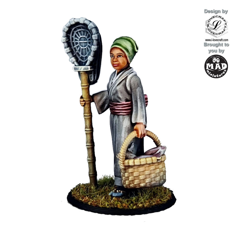 28mm miniature of an Edo-period woman carrying a basket of fish and holding a hand net, wearing a traditional robe and sash, designed for tabletop gaming and dioramas.