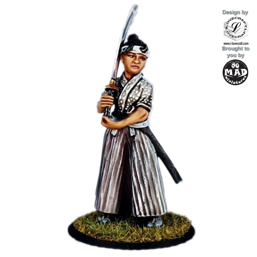 Onna-Bugeisha wielding a katana, a 28mm miniature designed by Iain Lovecraft, featuring a female samurai warrior in traditional armor, prepared for battle.