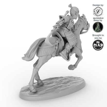 Mounted Onna-Bugeisha with Naginata