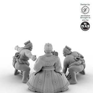2 Sumo Wrestler and Gyoji