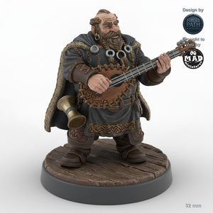 Male Dwarf Bard with Lute A