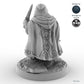 Skulking Female Dwarf Rogue C