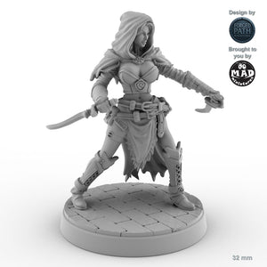Dagger Wielding Human Female Rogue A