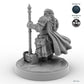 Female Dwarf Fighter with Warhammer B