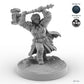 Female Dwarf Fighter with Warhammer C
