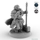 Female Dwarf Fighter with Warhammer B