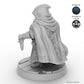 Skulking Female Dwarf Rogue A
