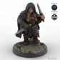 Skulking Female Dwarf Rogue C