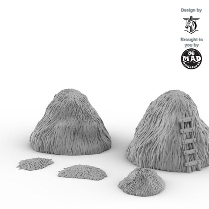 Horseheim haystack set with large and small piles, 28–32 mm terrain by Mad Miniatures