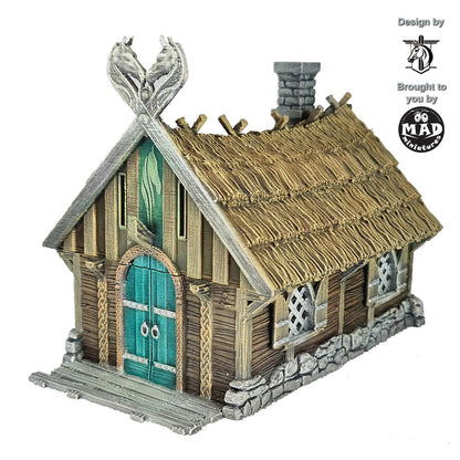 Horseheim Huntsman House 28 mm – designed by David Lann, 3D-printed by Mad Miniatures in Brisbane