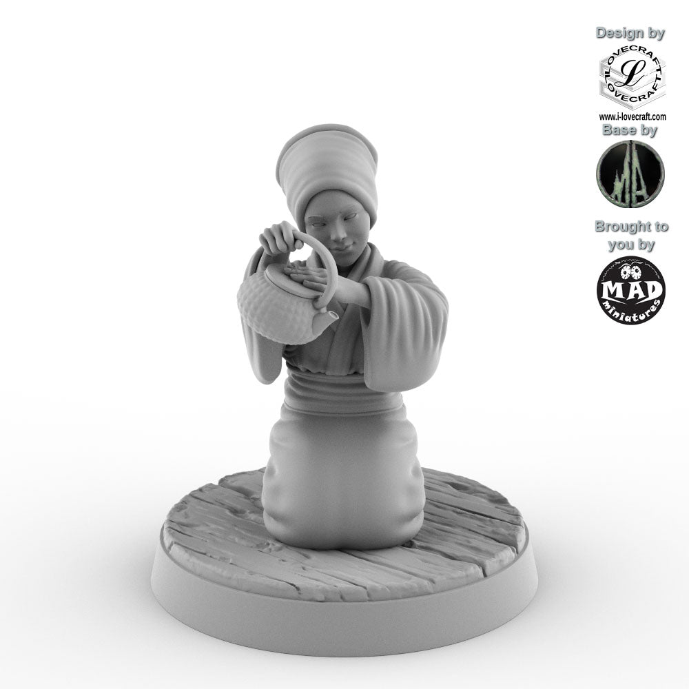 Nippon Saga Tea Lady II miniature by Iain Lovecraft, produced by Mad Miniatures