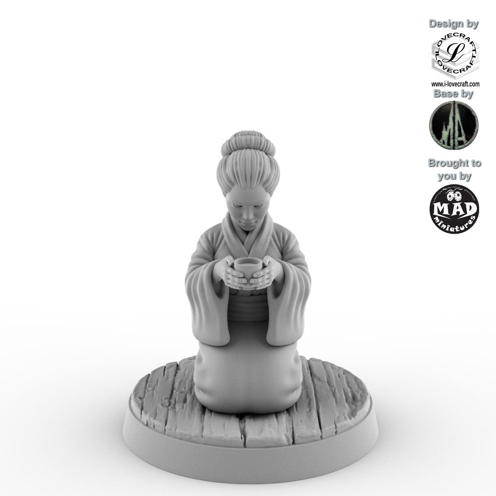 Nippon Saga Tea Lady III miniature by Iain Lovecraft, produced by Mad Miniatures