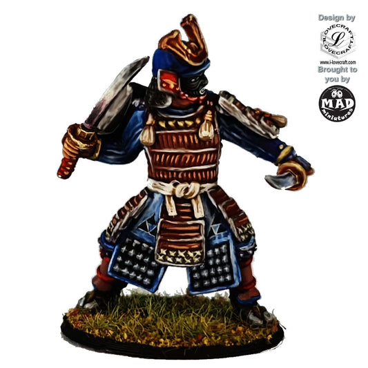 Painted 32 mm samurai miniature wielding two swords in nitoryu style – Nippon Saga by Mad Miniatures.